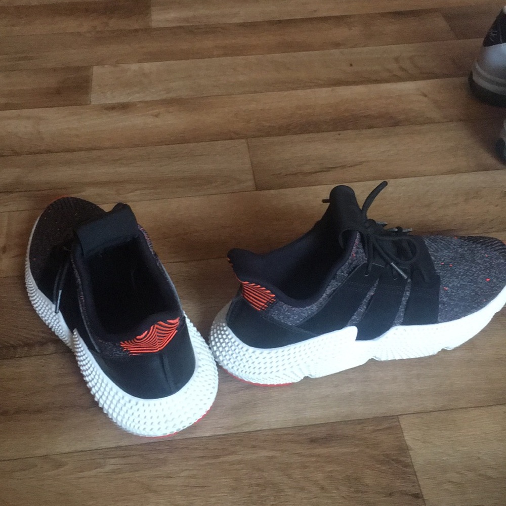 Adidas propheres